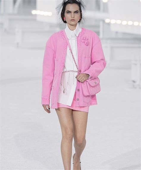 paris fashion week 2021 chanel